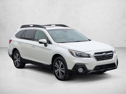 Used 2019 Subaru Outback 3.6R Limited w/ Popular Package #2 image 3