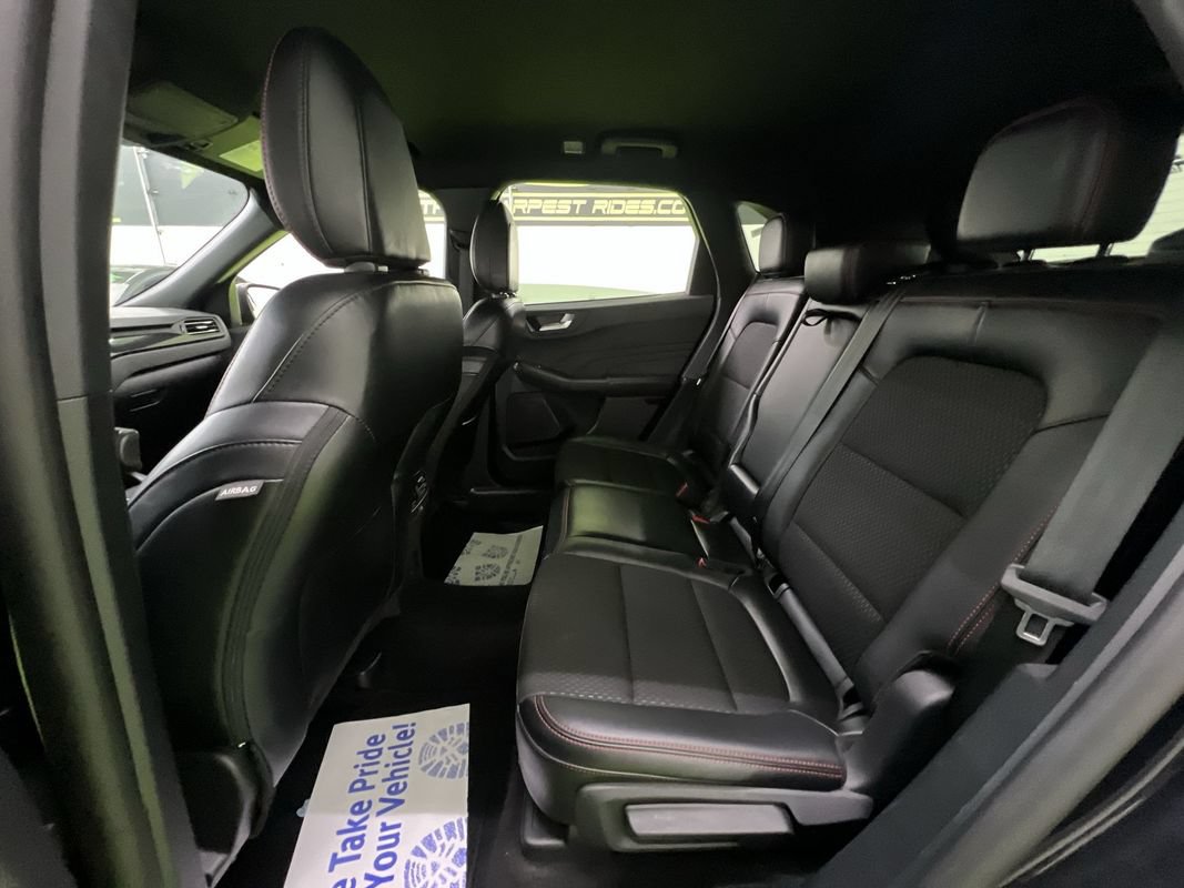 Used 2025 Ford Escape ST-Line AWD/4WD image 26