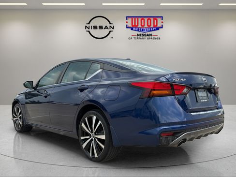Used 2021 Nissan Altima 2.5 SR AWD/4WD image 4