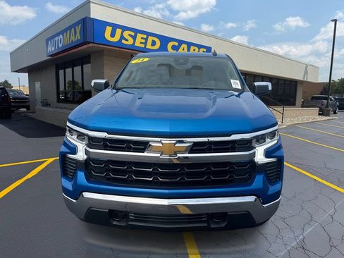 Used 2024 Chevrolet Silverado 1500 LT w/ Protection Package AWD/4WD image 3