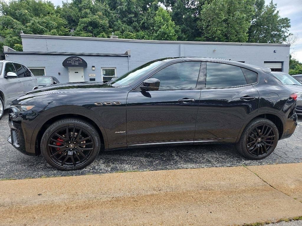 Used 2019 Maserati Levante GranSport AWD/4WD image 1