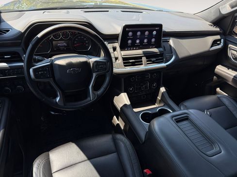 Used 2021 Chevrolet Tahoe Z71 w/ Z71 Signature Package AWD/4WD image 15
