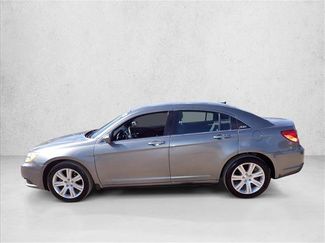 Used 2012 Chrysler 200 LX FWD video 2