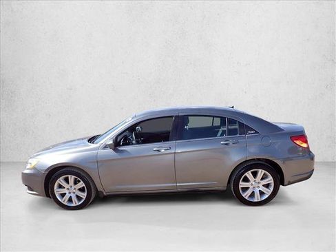 Used 2012 Chrysler 200 LX FWD image 2