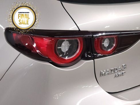 Certified 2025 MAZDA MAZDA3 Hatchback w/Premium Plus Pkg image 13