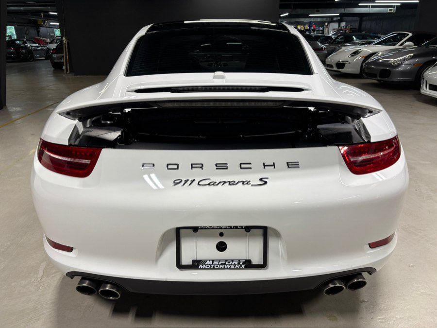 Used 2013 Porsche 911 Carrera S RWD image 3