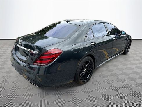 Used 2019 Mercedes-Benz S 560 Sedan w/ AMG Line Exterior image 8