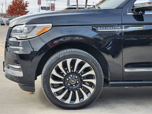 Used 2022 Lincoln Navigator Black Label image 7