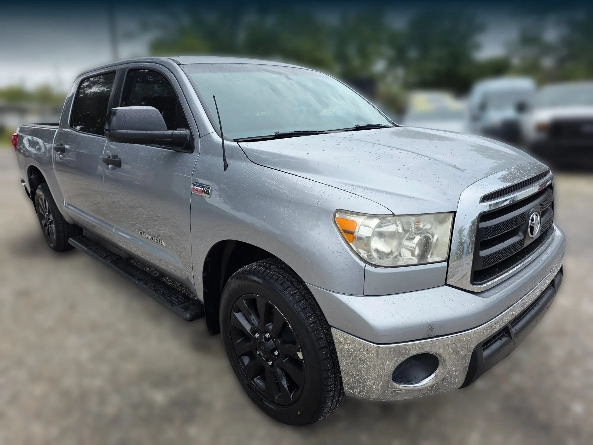 Used 2010 Toyota Tundra 2WD CrewMax w/ Tow Pkg image 3