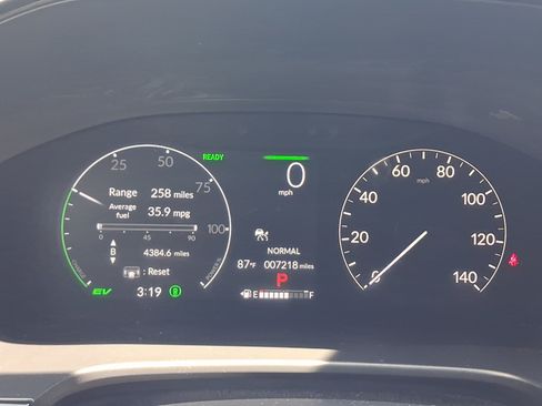 Used 2026 Honda CR-V Sport image 15