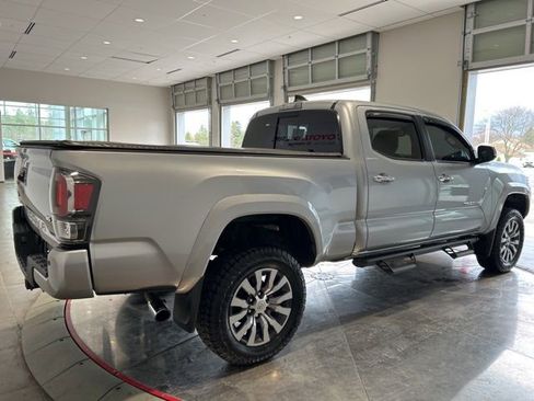 Used 2023 Toyota Tacoma Limited AWD/4WD image 7