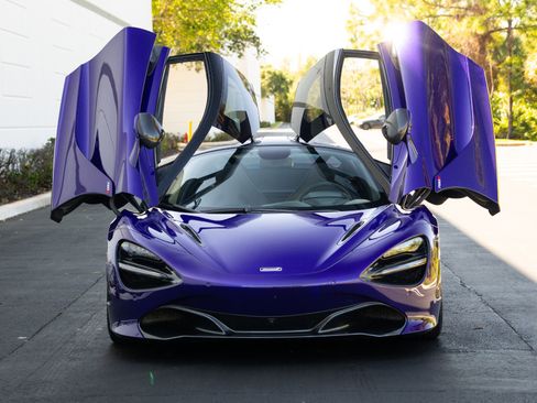 Used 2020 McLaren 720S image 8
