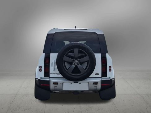 Certified 2023 Land Rover Defender 110 SE AWD/4WD image 5