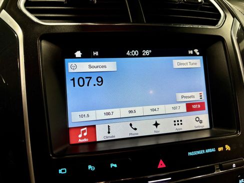 Used 2017 Ford Explorer Platinum image 35