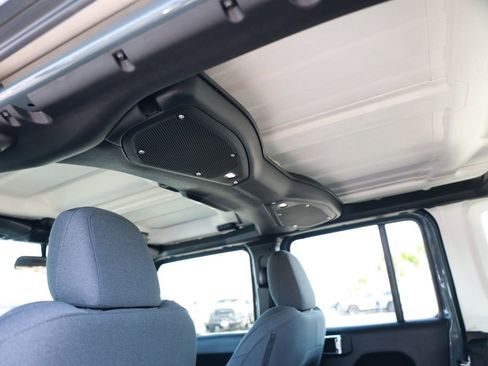 New 2026 Jeep Wrangler Sport AWD/4WD image 31