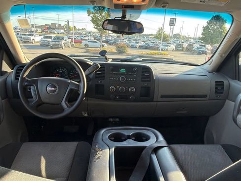 Used 2008 GMC Sierra 1500 W/T w/ Skid Plate Package AWD/4WD image 28