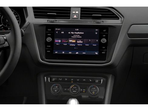 Used 2019 Volkswagen Tiguan SEL Premium AWD/4WD image 7