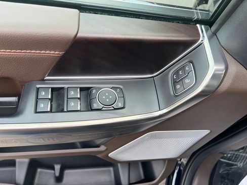 Used 2025 Ford F150 King Ranch AWD/4WD image 21