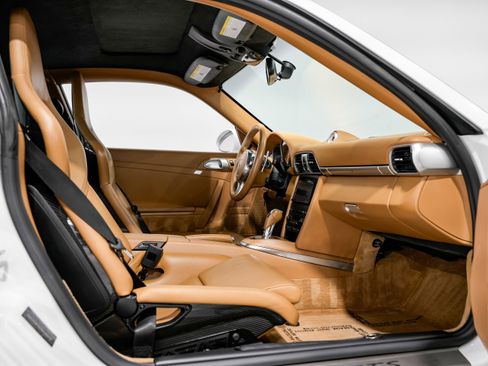 Used 2011 Porsche 911 Carrera GTS image 30