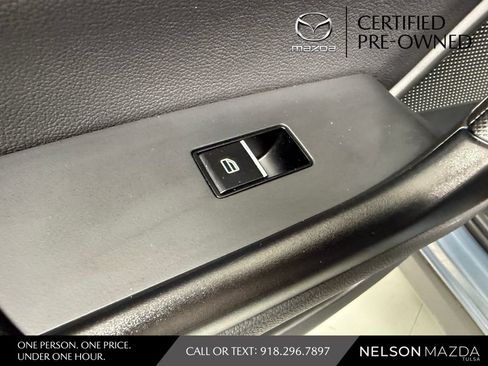 Used 2025 MAZDA CX-50 AWD 2.5 S w/ Premium Package image 37