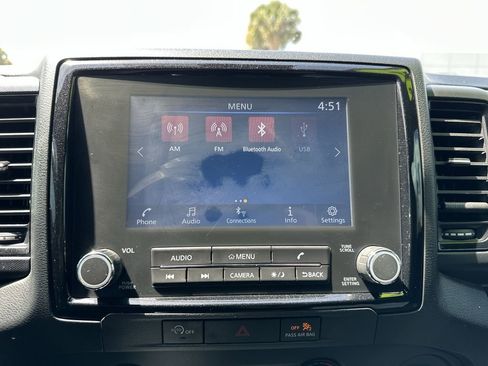 Used 2023 Nissan Frontier SV w/ Midnight Edition Package image 21