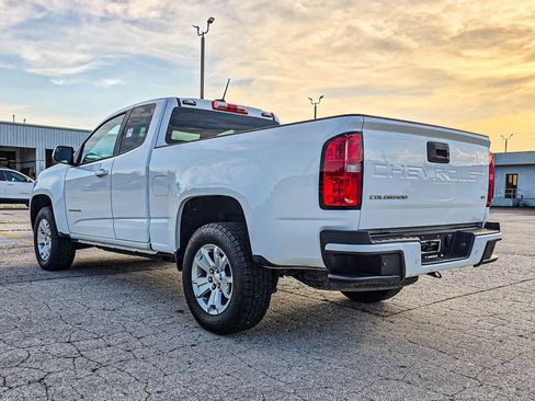 Used 2022 Chevrolet Colorado LT w/ Fleet Safety Package RWD image 4
