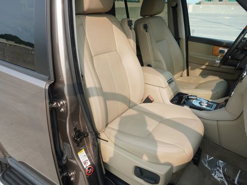 Used 2015 Land Rover LR4 HSE LUX image 22