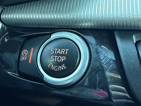 Used 2018 BMW X5 M image 23