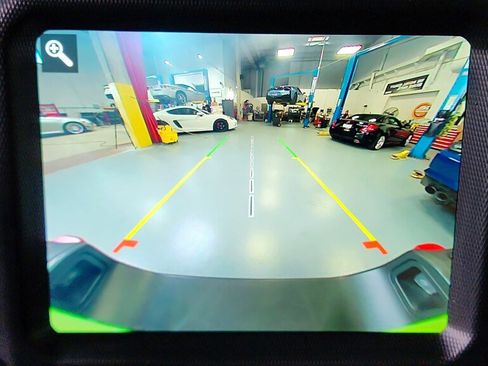 Used 2021 Jeep Gladiator Rubicon image 15