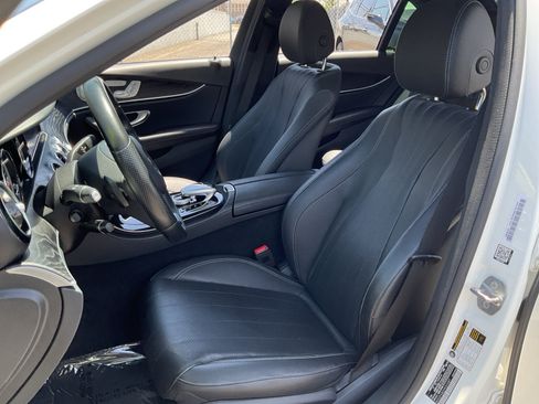 Used 2017 Mercedes-Benz E 300 image 18