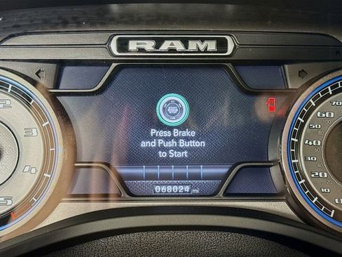 Used 2021 RAM 1500 Limited image 12