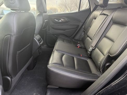 Used 2020 GMC Terrain Denali w/ Denali Premium Package image 10