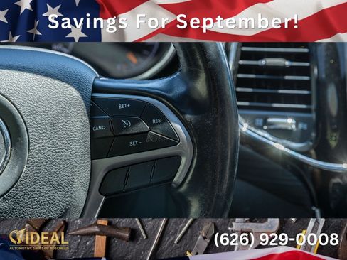 Used 2020 Jeep Grand Cherokee Altitude AWD/4WD image 33