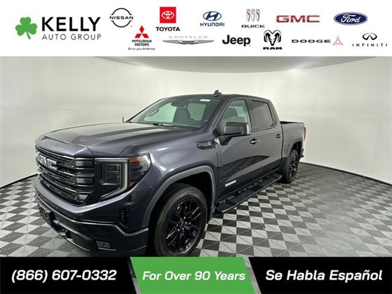 Certified 2022 GMC Sierra 1500 Elevation w/ LPO, Elevation Black Package image 1
