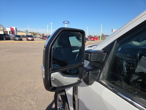 Used 2023 Ford F250 Lariat w/ Lariat Ultimate Package image 19