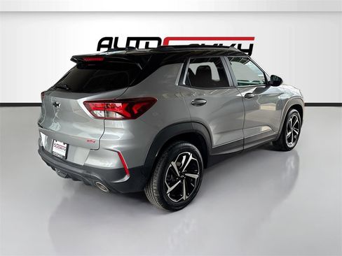 Used 2023 Chevrolet TrailBlazer RS image 7