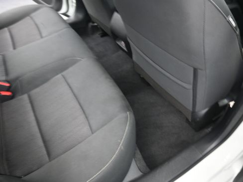 Used 2023 Nissan Altima 2.5 SV w/ SV Premium Package image 18