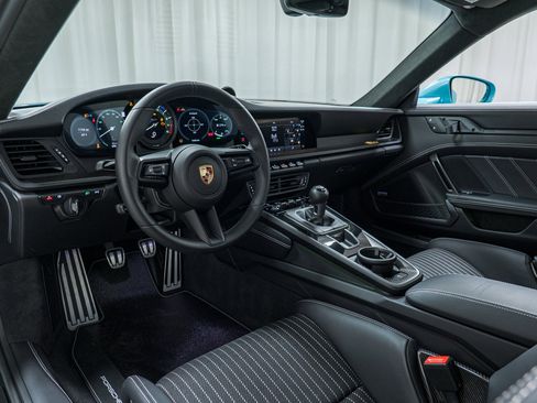 Used 2024 Porsche 911 S/T image 17