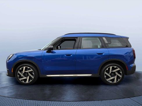 Certified 2025 MINI Cooper Countryman S AWD/4WD image 3