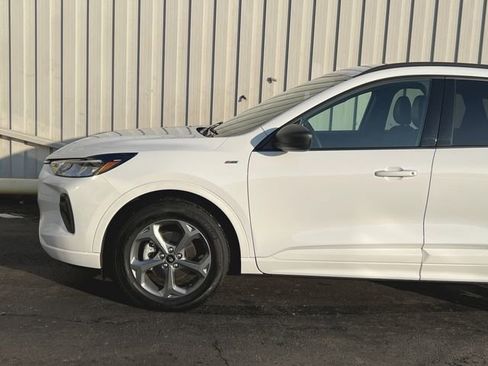 Used 2023 Ford Escape ST-Line w/ Tech Pack #1 image 15