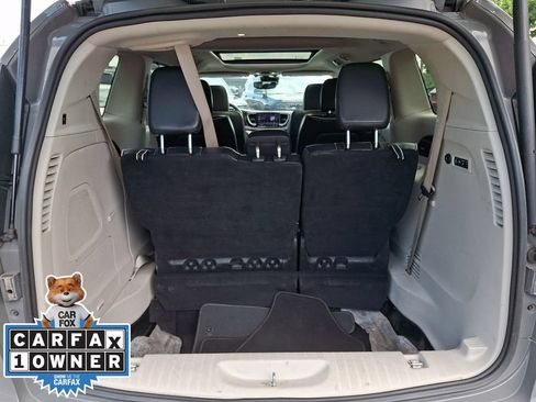 Used 2022 Chrysler Pacifica Limited FWD image 29