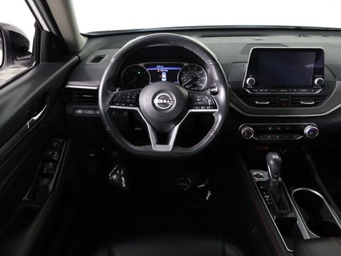 Used 2023 Nissan Altima 2.5 SR FWD image 31