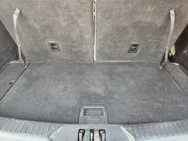Used 2020 Ford Explorer XLT w/ Equipment Group 202A RWD image 32
