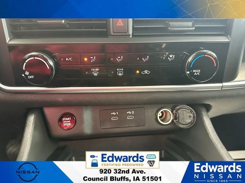 Used 2024 Nissan Rogue S AWD/4WD image 24