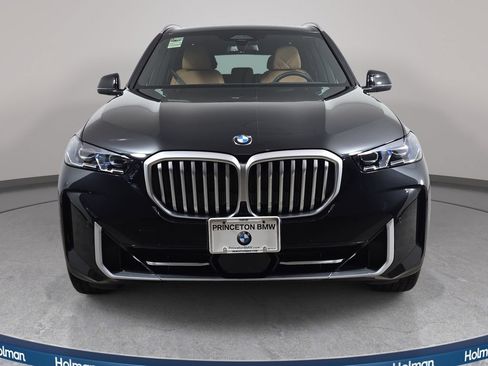 Used 2026 BMW X5 xDrive40i w/ Climate Comfort Package AWD/4WD image 3