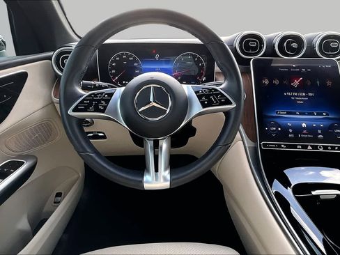 Certified 2024 Mercedes-Benz GLC 300 4MATIC image 6