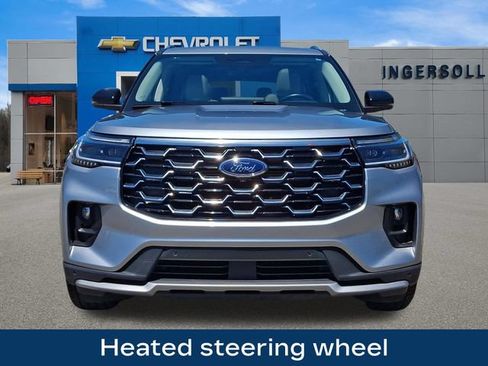 Used 2025 Ford Explorer Platinum w/ Ultimate Package AWD/4WD image 23