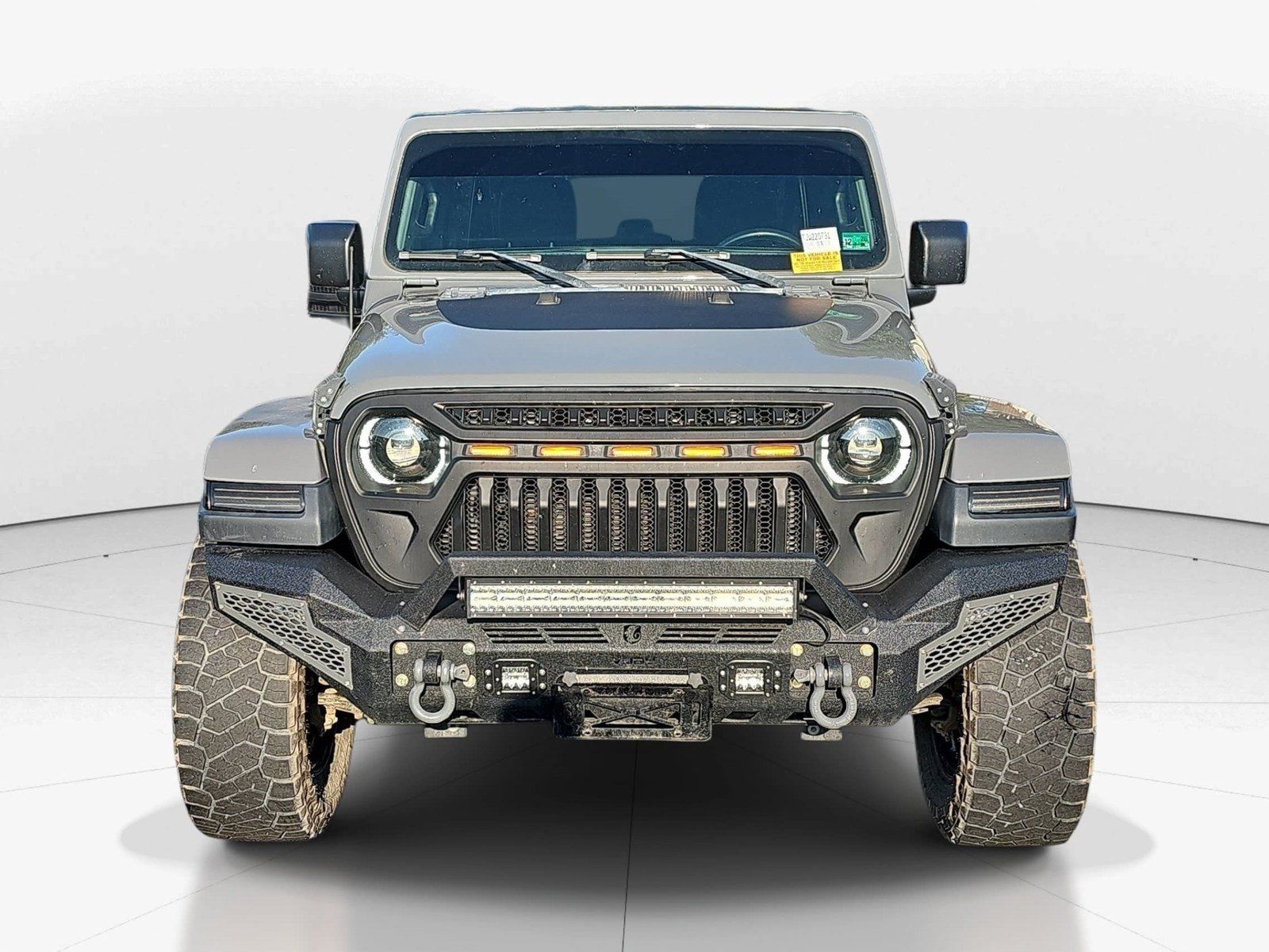 Used 2018 Jeep Wrangler Unlimited Sahara AWD/4WD image 8