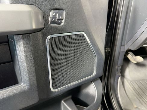 Used 2017 Ford F250 Platinum w/ Platinum Ultimate Package image 20