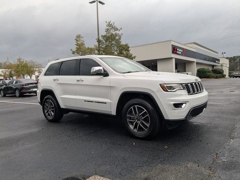 Used 2022 Jeep Grand Cherokee Limited w/ Tech Group image 2